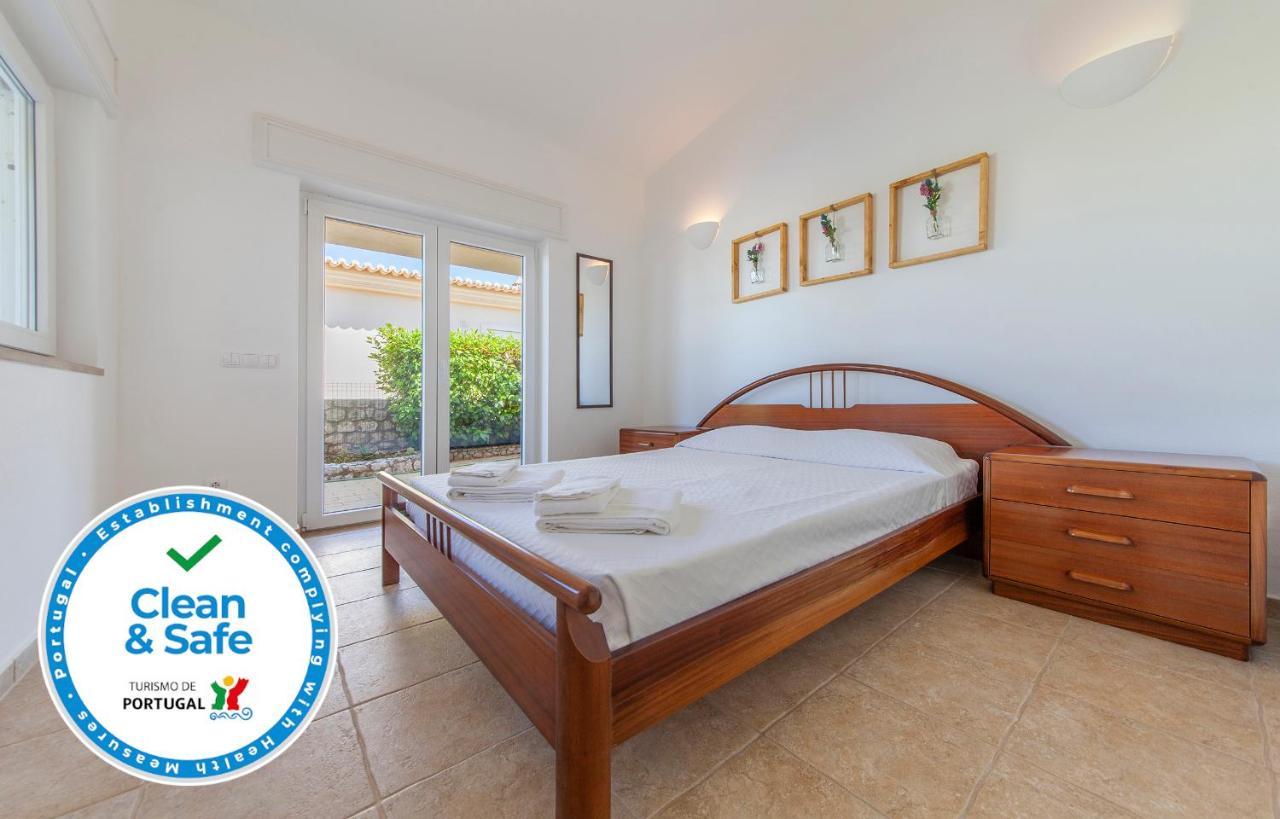 N - Astonishing Bay View Guesthouse Lagos Bilik gambar